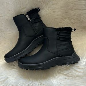 Eddie Bauer Ladies Warm Lined Cushioned Footbed Siren Winter Boot (Black, 7)